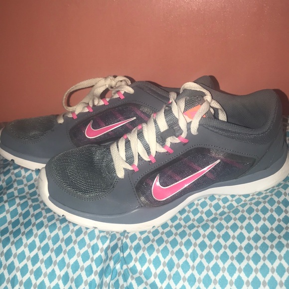 Pink and Grey Nike Running Shoe - Picture 3 of 6